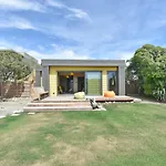 Beachfront Bach - Christchurch Holiday Homes