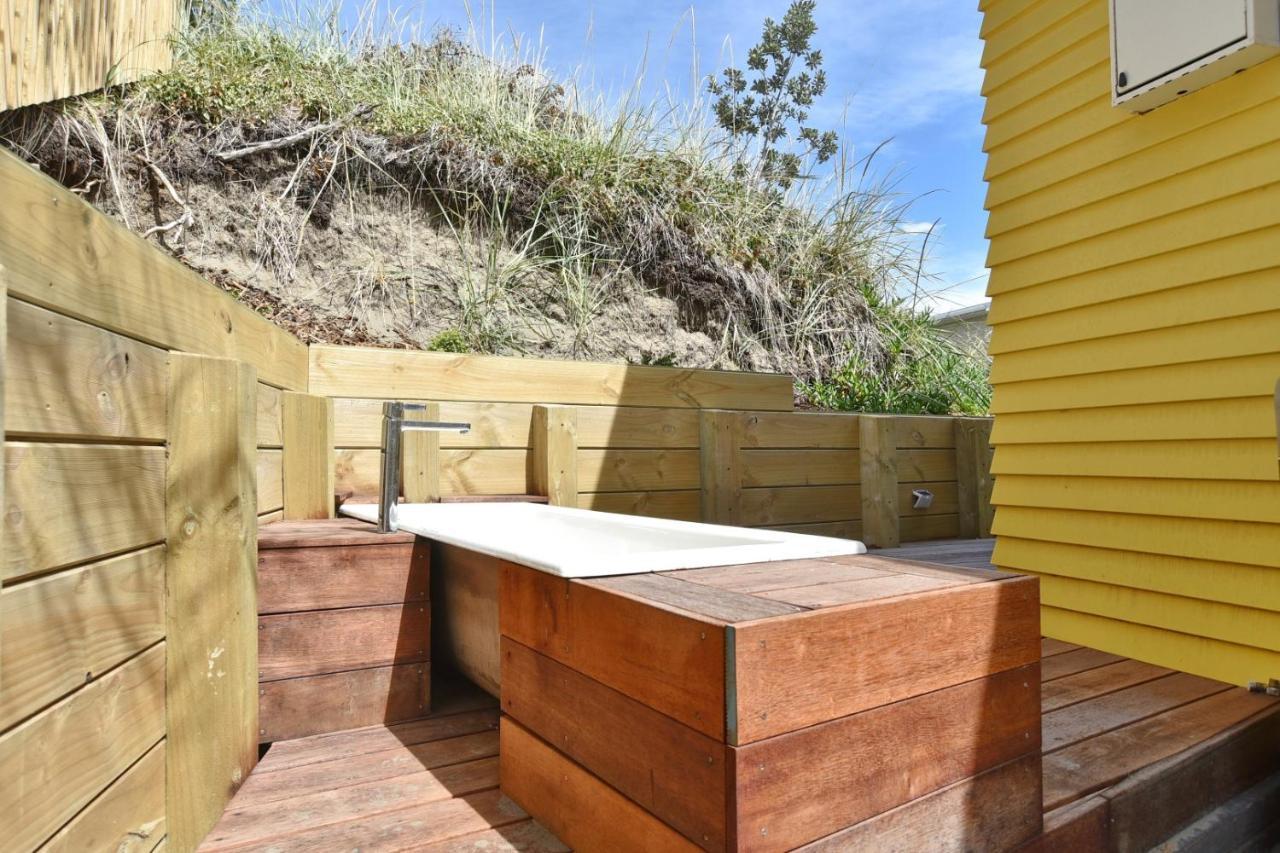 Beachfront Bach - Homes Holiday home